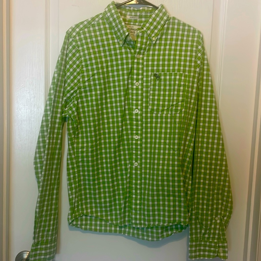 Men’s Abercrombie lang-sleeve shirt